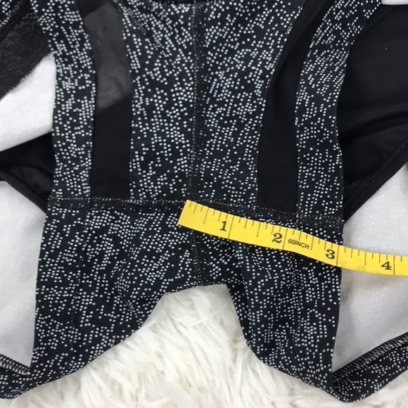 Lululemon Pace Perfect Short (3") Soundwave White Black / Black - Picture 2 of 6